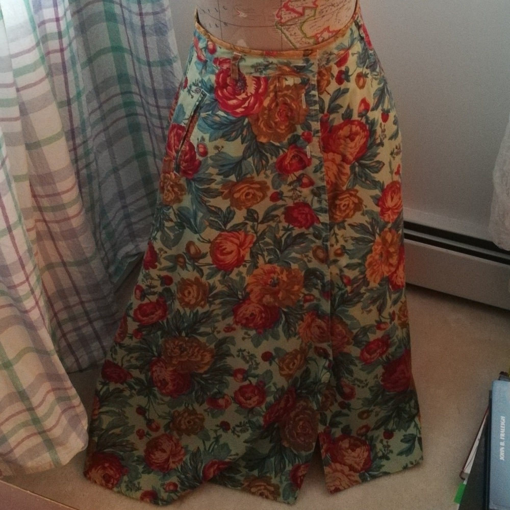 Vintage Lizsport Long floral cotton skirt